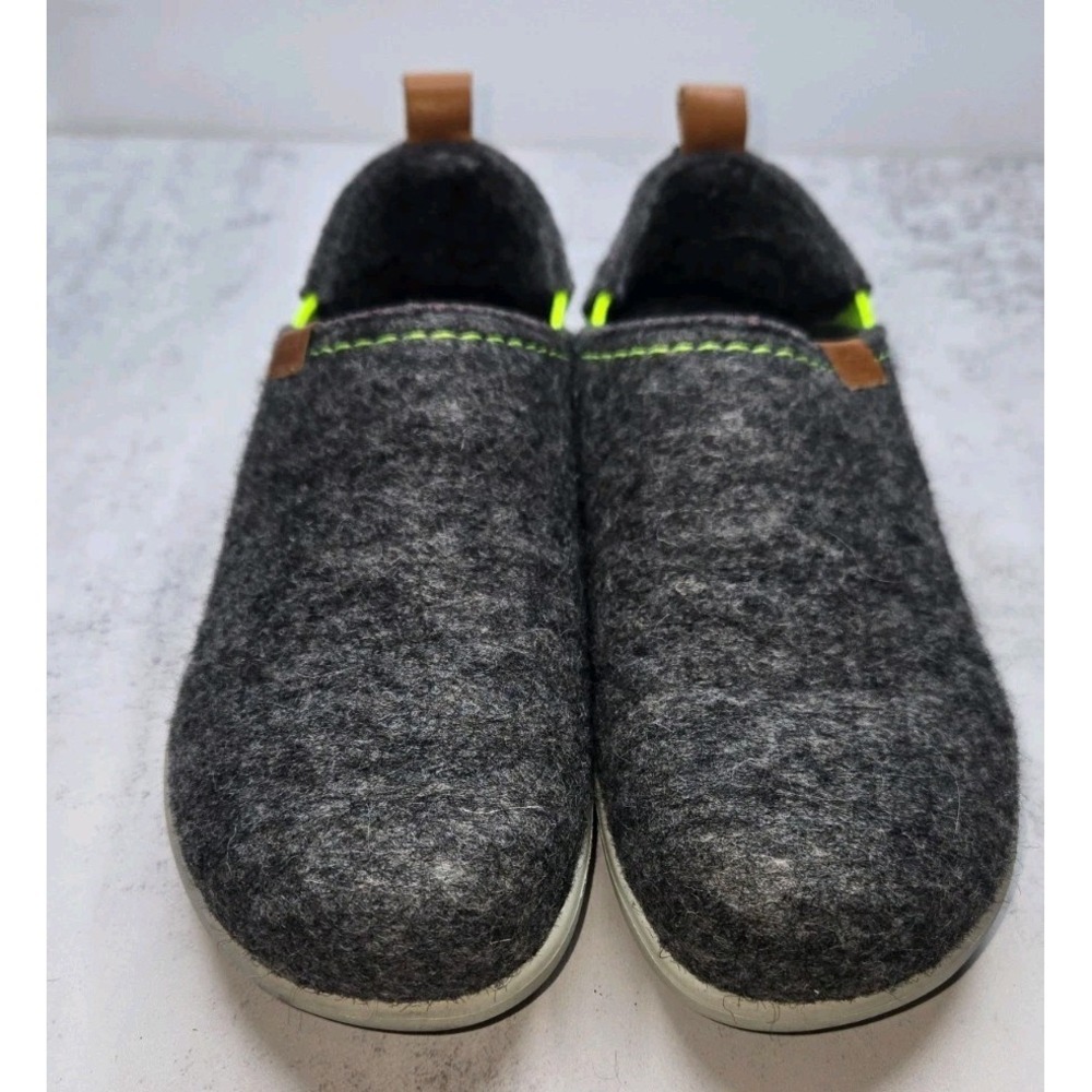 Samuel Hubbard Dreams Spring Back Shoes 7 Gray Slip On Wool Felt Cozy Comfort